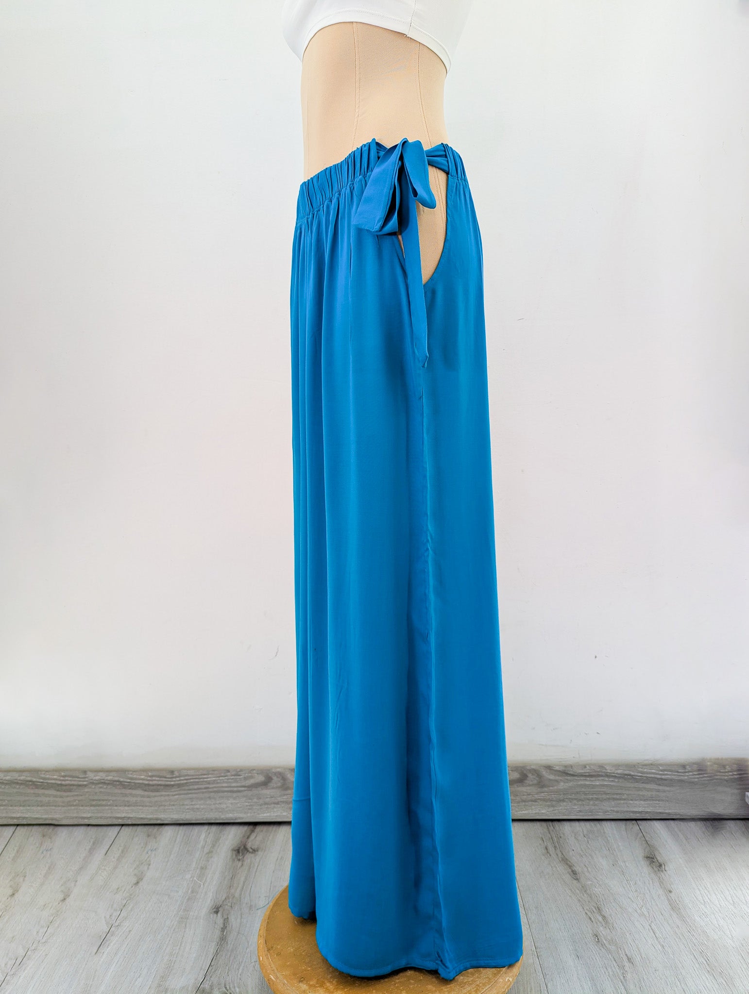 Pantalones Palazzo Cut Out Lazos